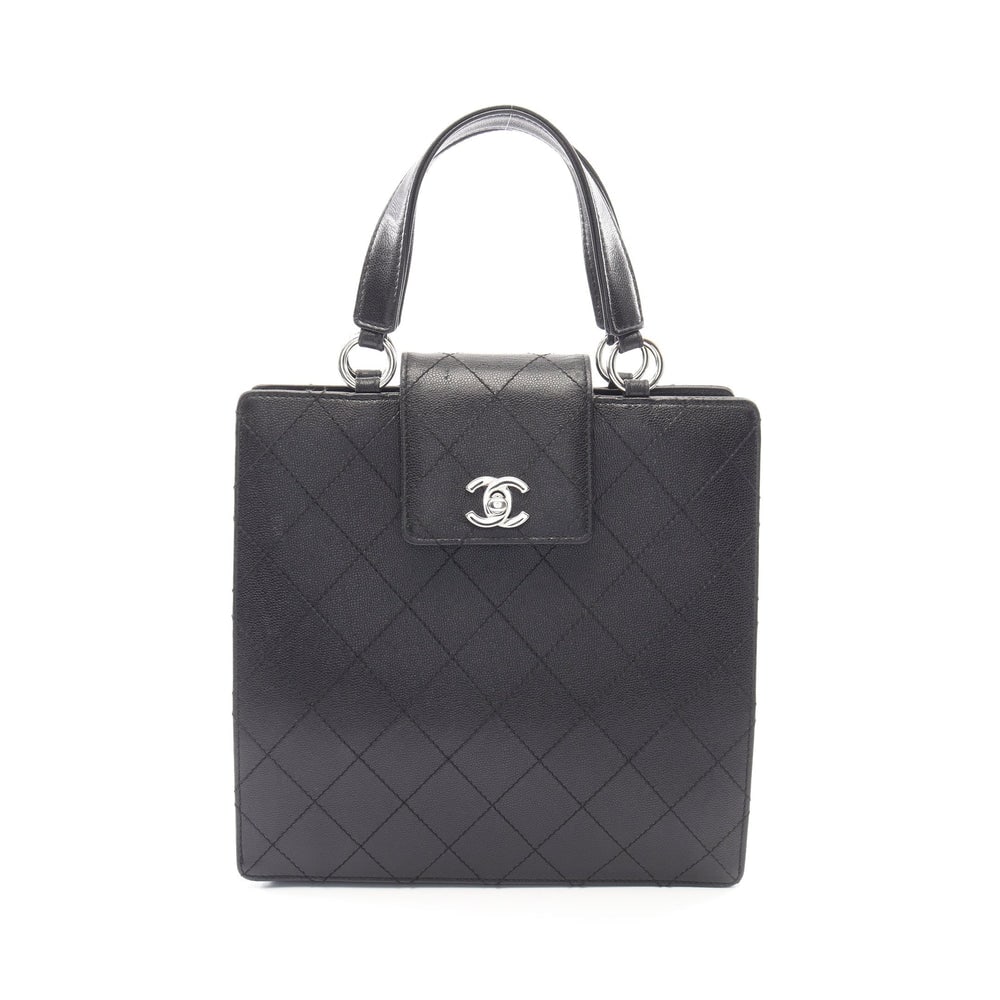 Chanel Matelasse Handbag: Black caviar skin handbag.
