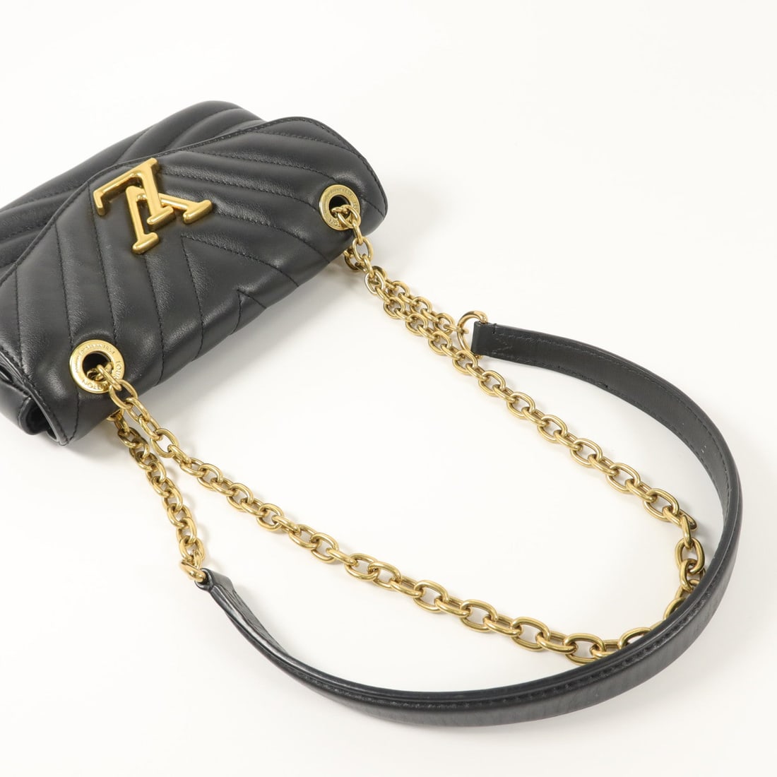 Louis Vuitton New Wave Chain PM - 8