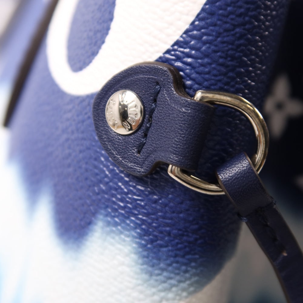Louis Vuitton Neverfull MM Escale - 11