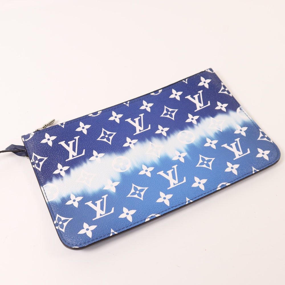 Louis Vuitton Neverfull MM Escale - 16