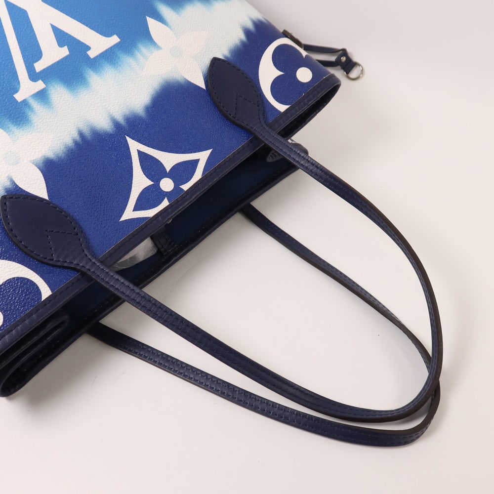 Louis Vuitton Neverfull MM Escale - 8