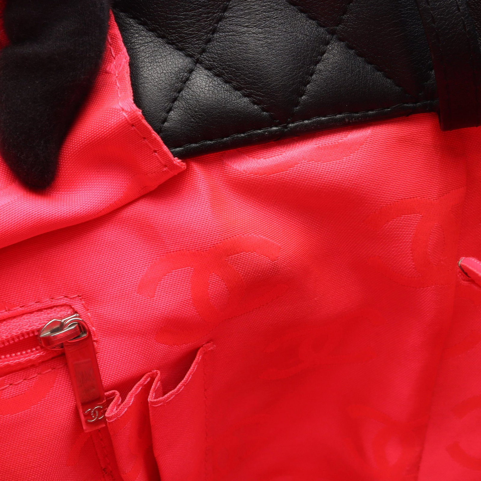 Chanel Cambon Large Tote: Black leather and patent tote bag.