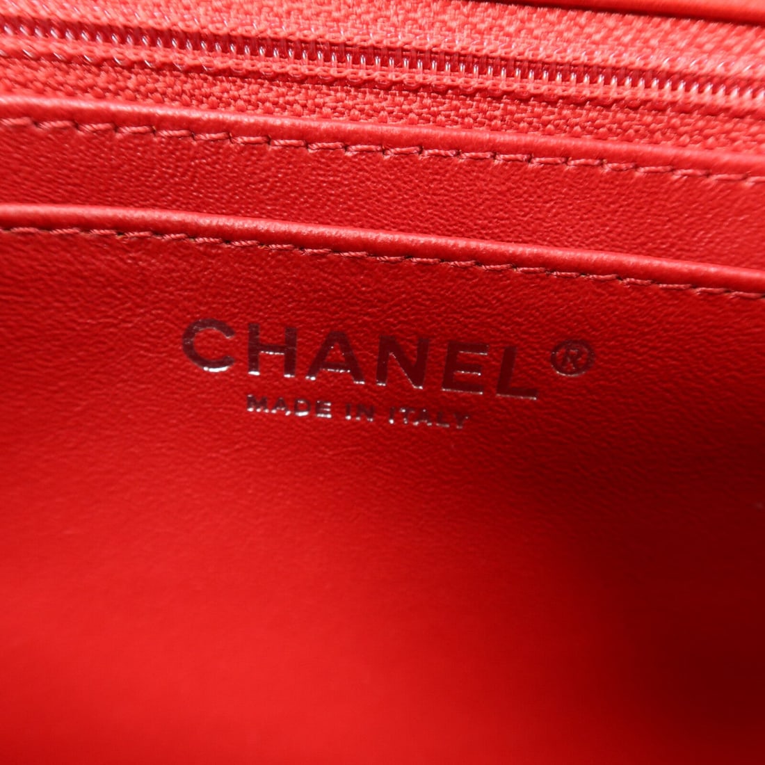 Chanel Maxi Classic Chain Bag - 6