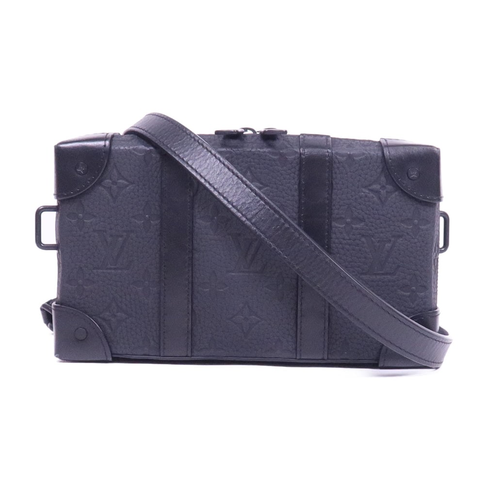 LV Soft Trunk Taurillon Black: Black monogram Taurillon Clemence calfskin shoulder bag; includes shoulder strap; W22 x H12.5 x D5 cm; shoulder 93-110 cm. Authentic and authenticated.