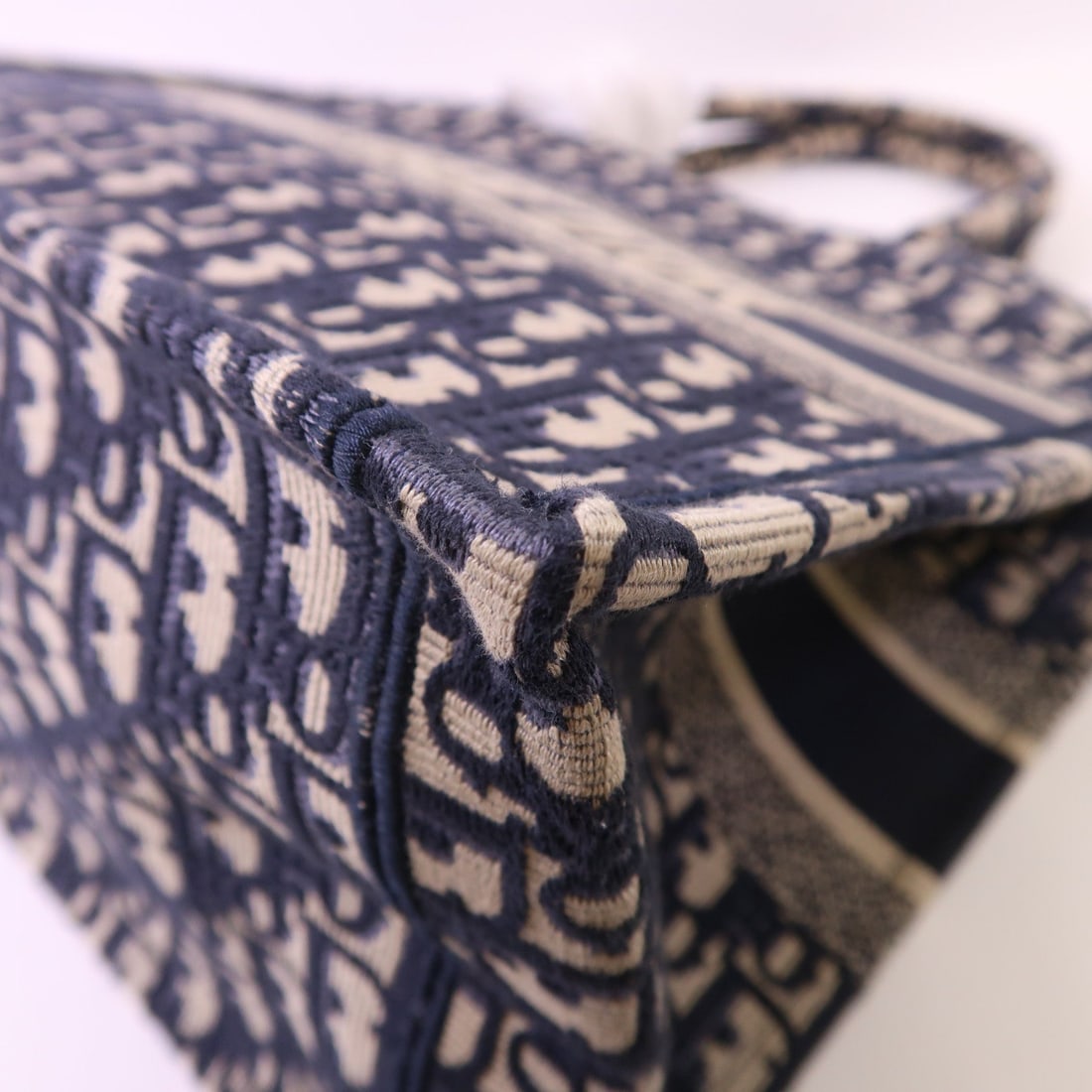 Dior Book Tote Medium Blue - 11