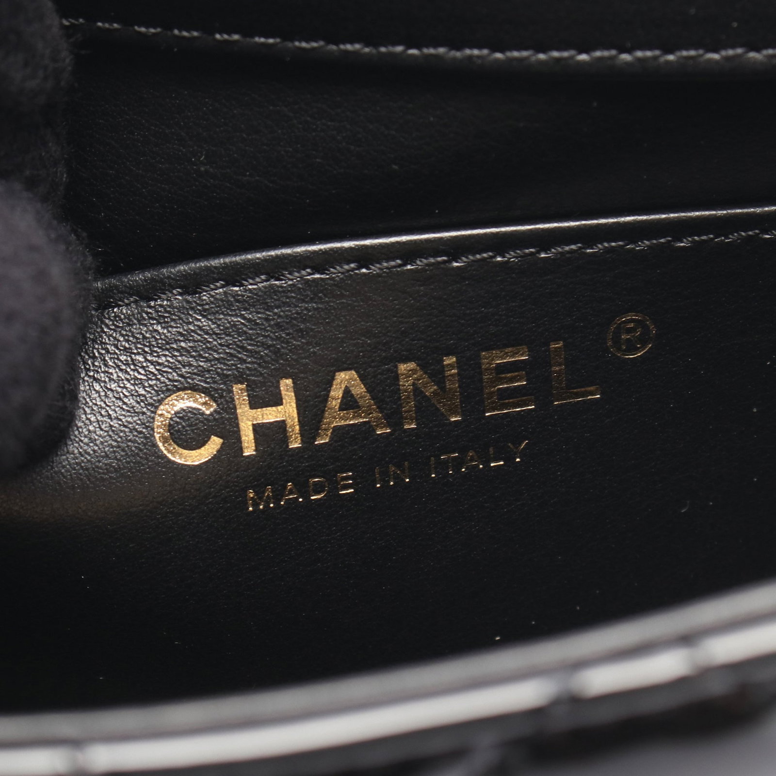 Chanel Mini Chain Bag Black - 4