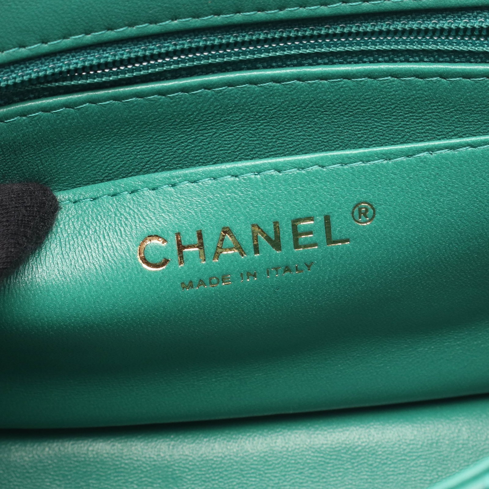 Chanel Mini Matelasse Green - 2
