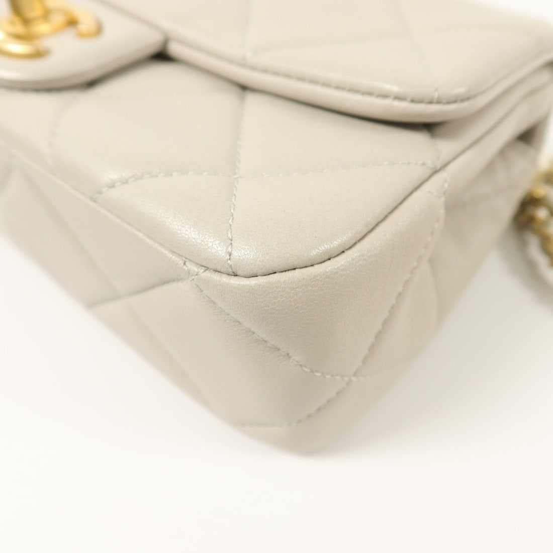 Chanel Chain Shoulder Bag Gray - 11