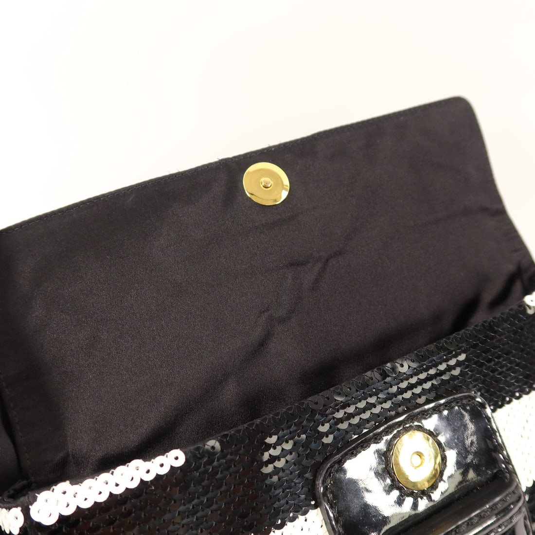 Prada Sequin Patent Clutch Black - 11
