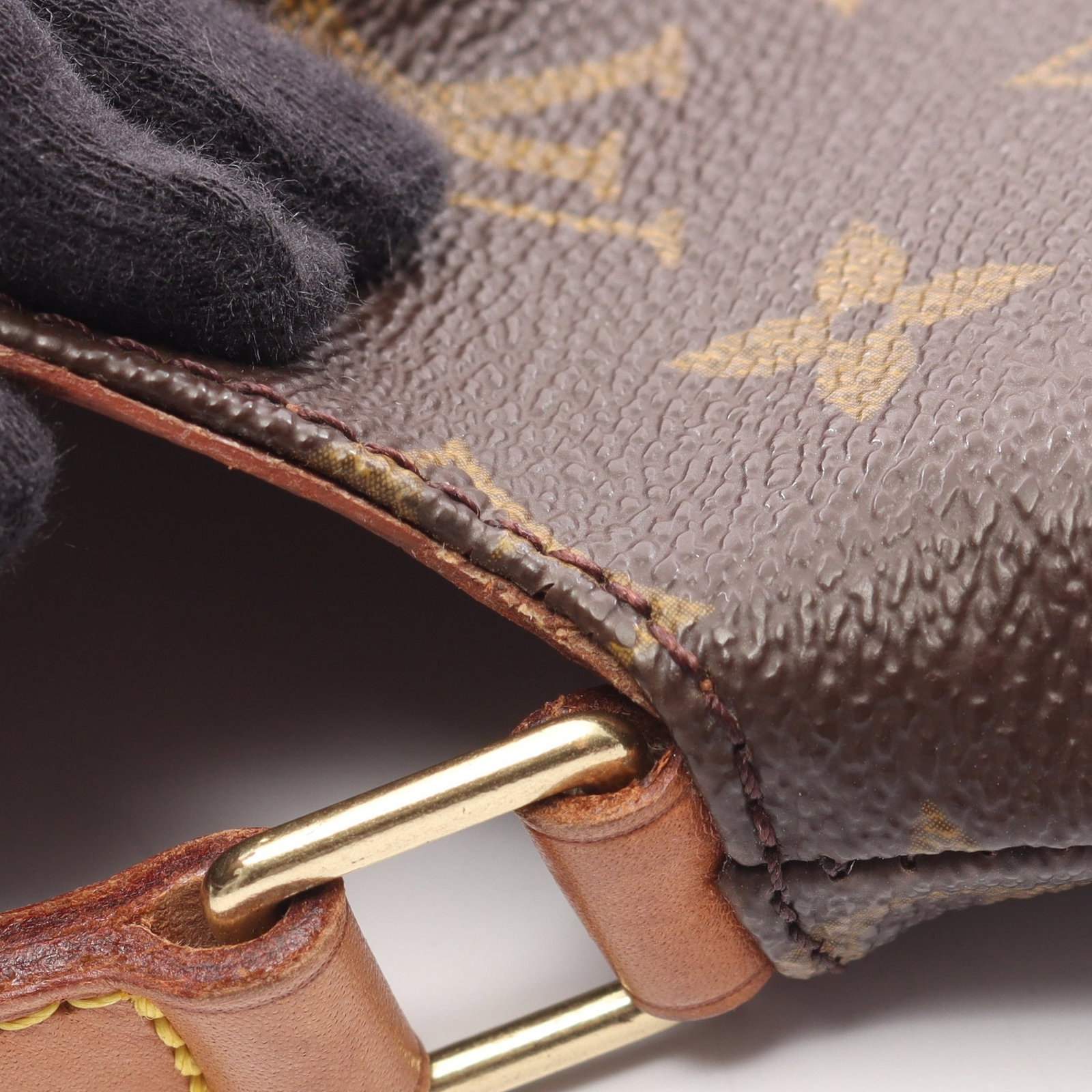 LV Musette Tango Monogram Bag - 10