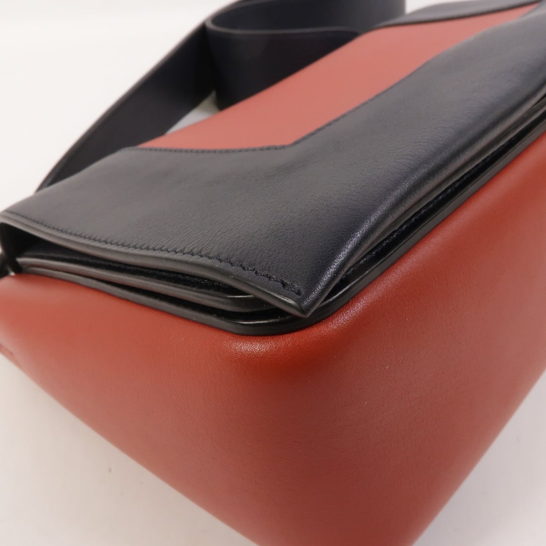 Celine Frame Medium Shoulder Bag - 10