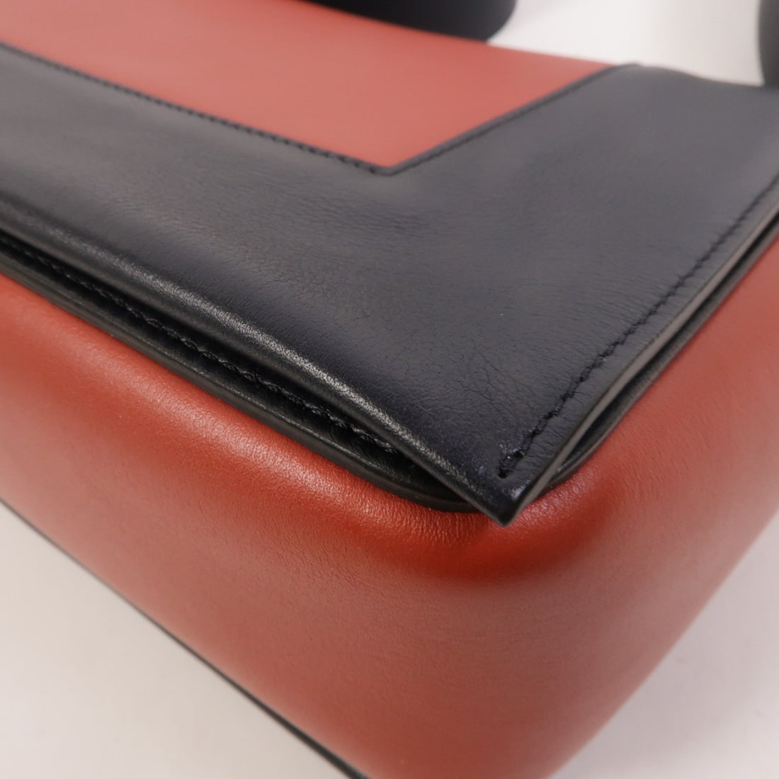 Celine Frame Medium Shoulder Bag - 11