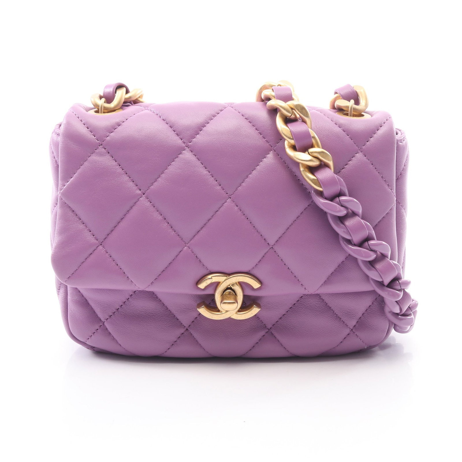 Chanel Mini Matelasse Purple Chain: Authentic and authenticated Chanel Mini Matelasse combination metal fittings chain shoulder bag in purple lambskin. Model AS3205. Approx. 14H x 18W x 4.5D cm with 112 cm strap. Includes serial metal