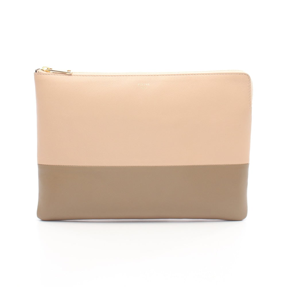 Celine Leather Clutch Beige: Celine Clutch Bag. Color: Light Beige Gray Beige. Material: Leather. Size: 25 X 18 X 2 Cm.