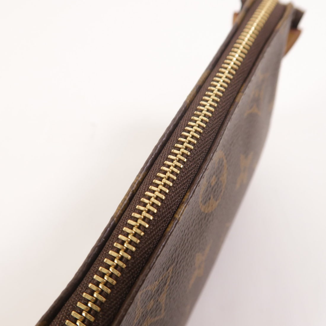 Louis Vuitton Mini Pochette Monogram - 14