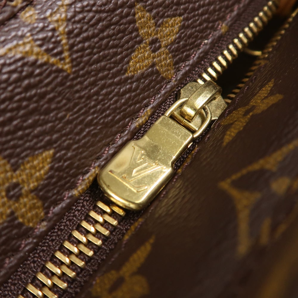 Louis Vuitton Luco Monogram Tote Bag - 19