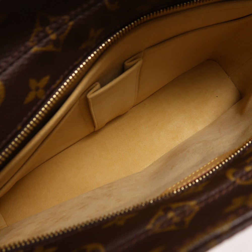 Louis Vuitton Luco Monogram Tote Bag - 5