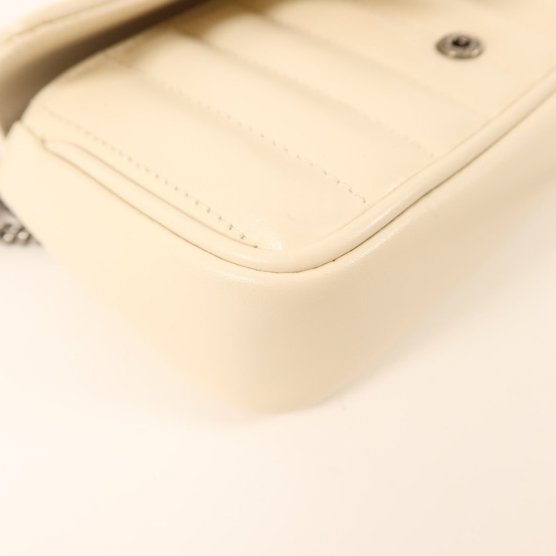 Gucci Marmont Super Mini White - 12