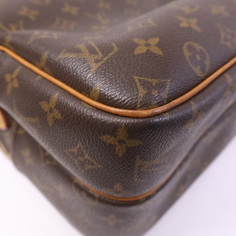 Louis Vuitton Reporter GM Monogram - 14