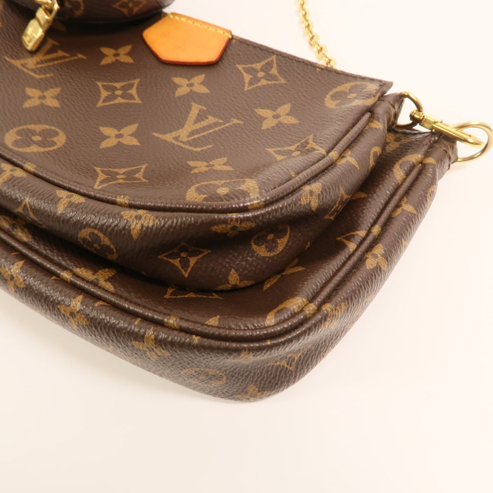 Louis Vuitton Multi Pochette Accessoires - 12