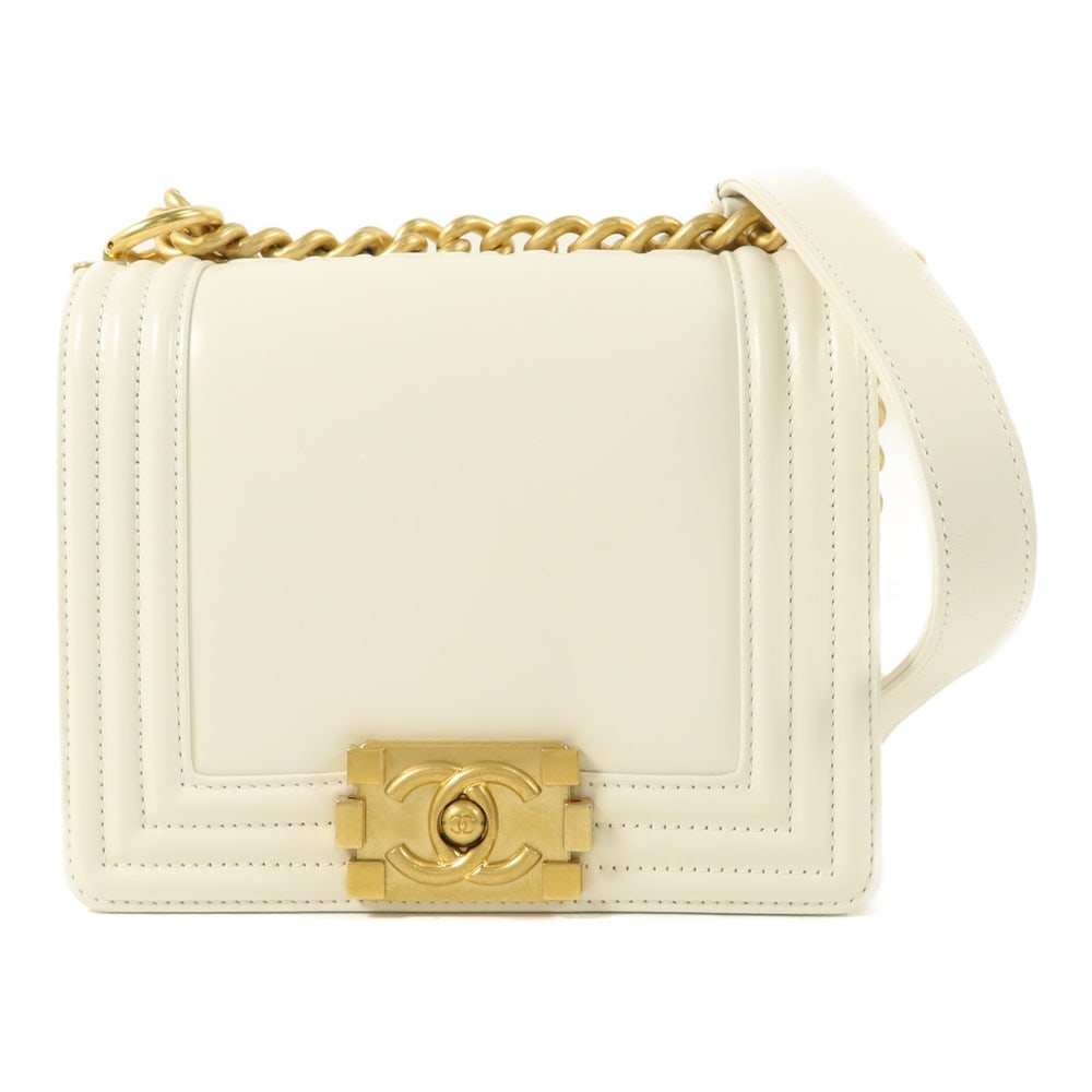 Chanel Mini Boy White: White calfskin mini Boy chain shoulder bag with gold-tone hardware.