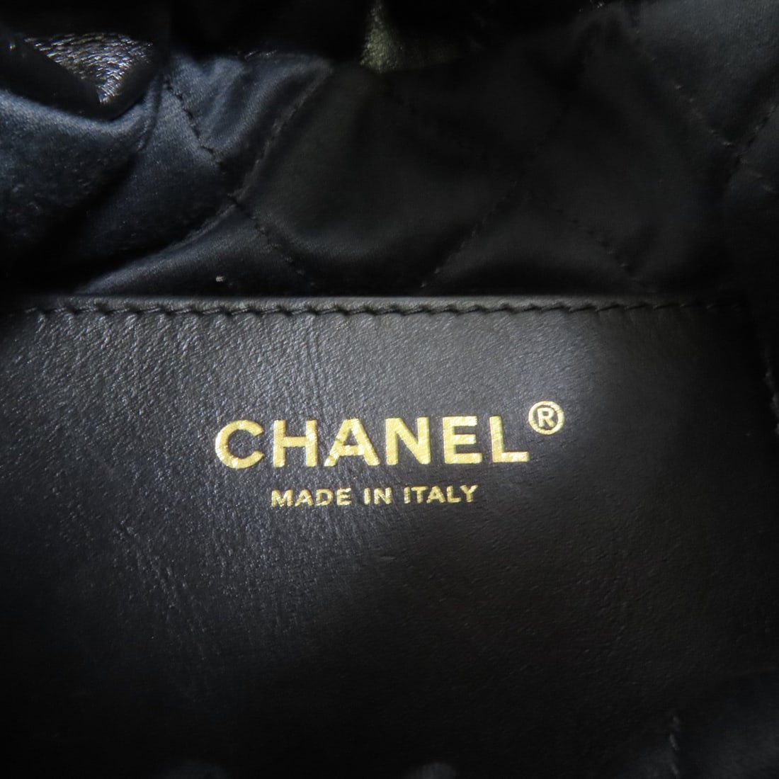 Chanel Mini 22 Black - 11