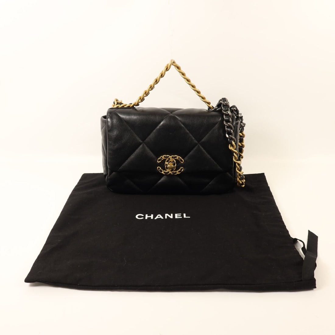 Chanel C19 Small Black - 9