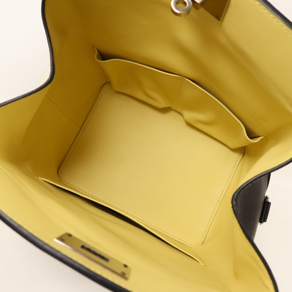 Hermes Toolbox 20 White Noir - 5
