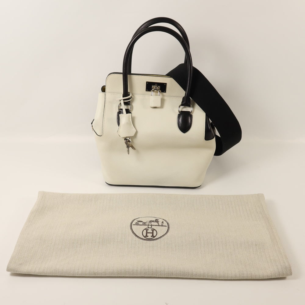 Hermes Toolbox 20 White Noir - 9