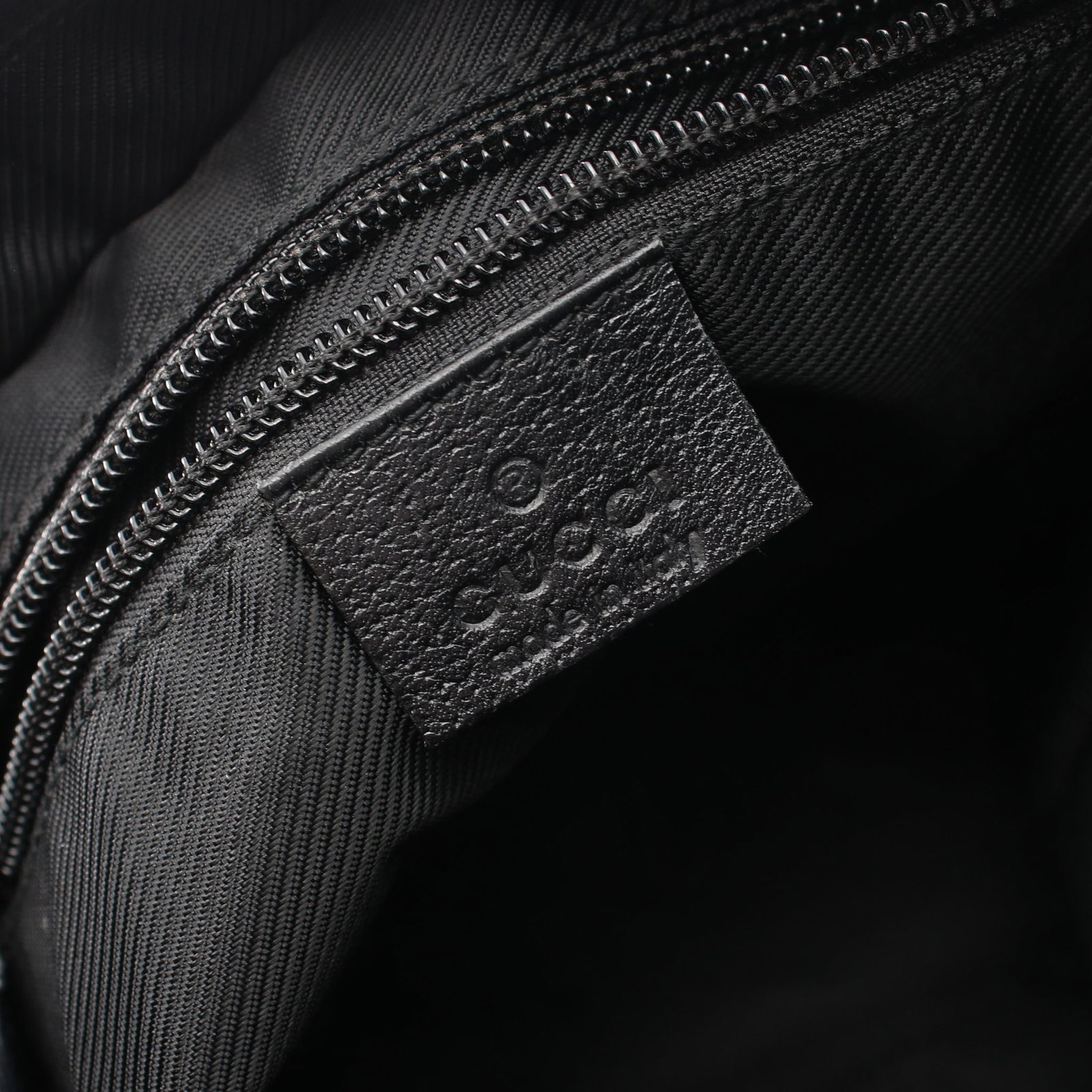 Gucci GG Pattern Canvas Shoulder Bag - 4