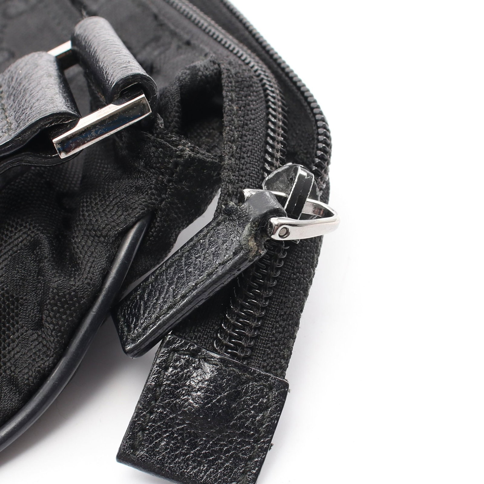 Gucci GG Pattern Canvas Shoulder Bag - 9