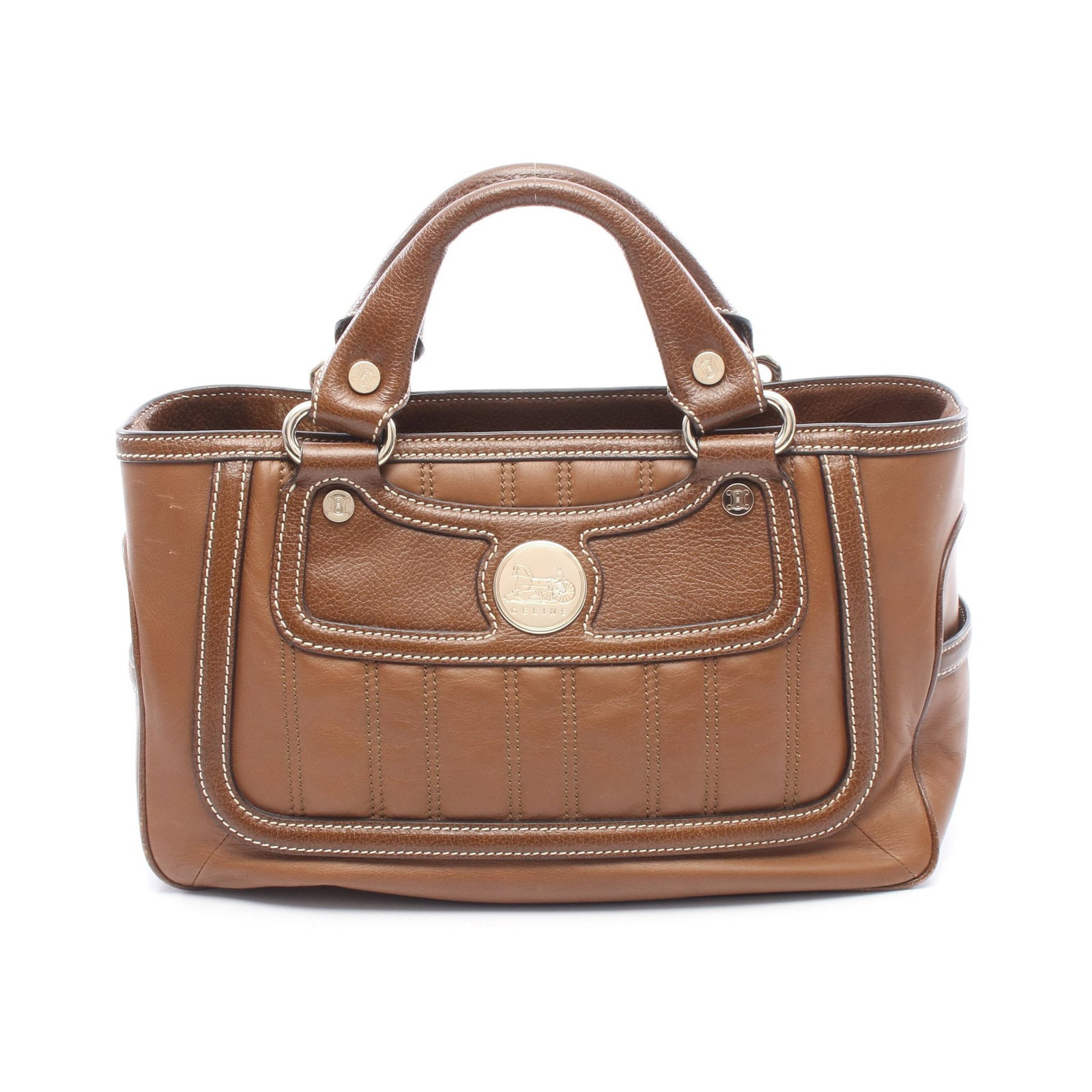 Celine Boogie Leather Handbag Brown: Authentic and authenticated Celine Boogie bag handbag in brown leather. Approx. 20H x 35/32W x 13D cm with 31 cm handle. No accessories listed.