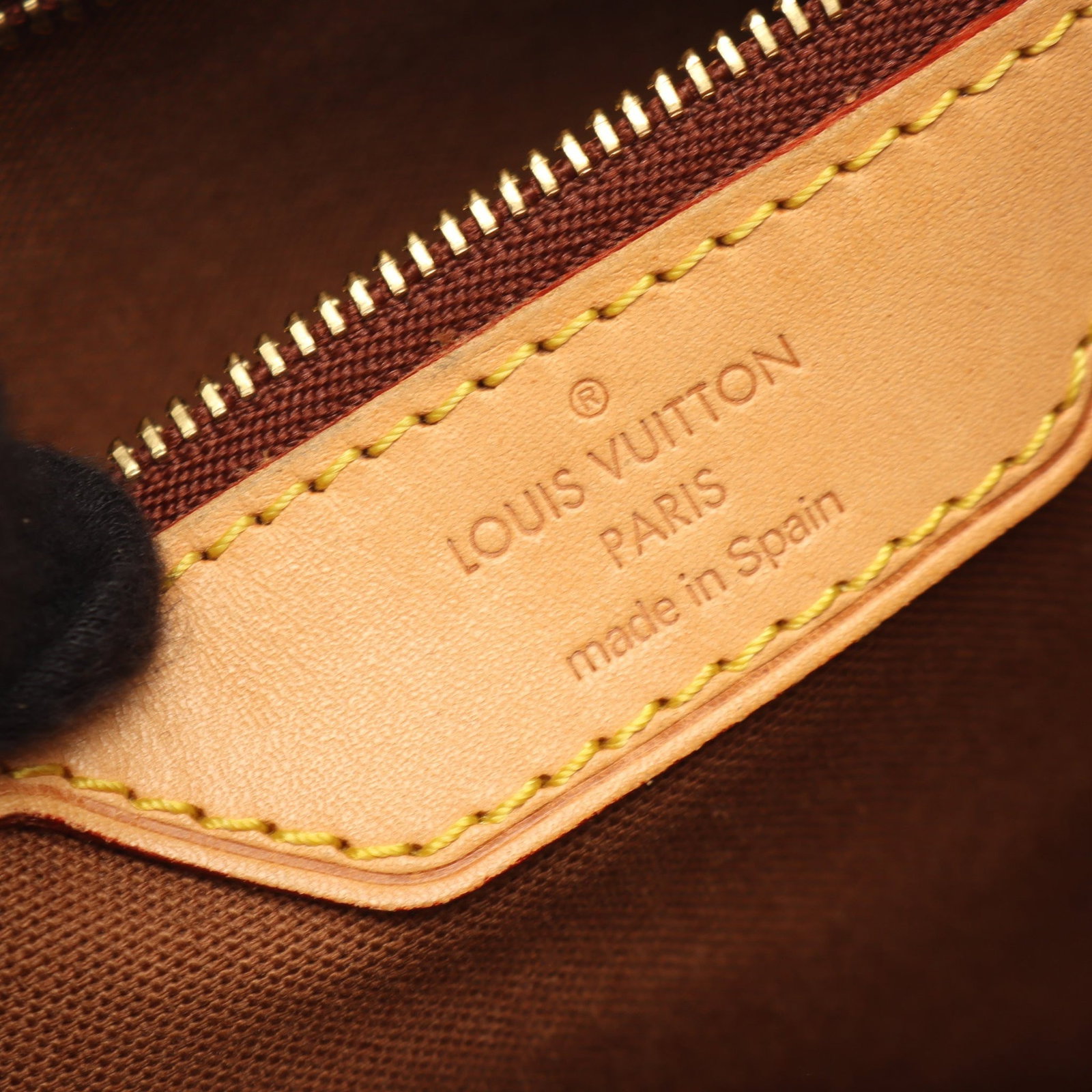 LV Batignolles Vertical Monogram Tote - 4