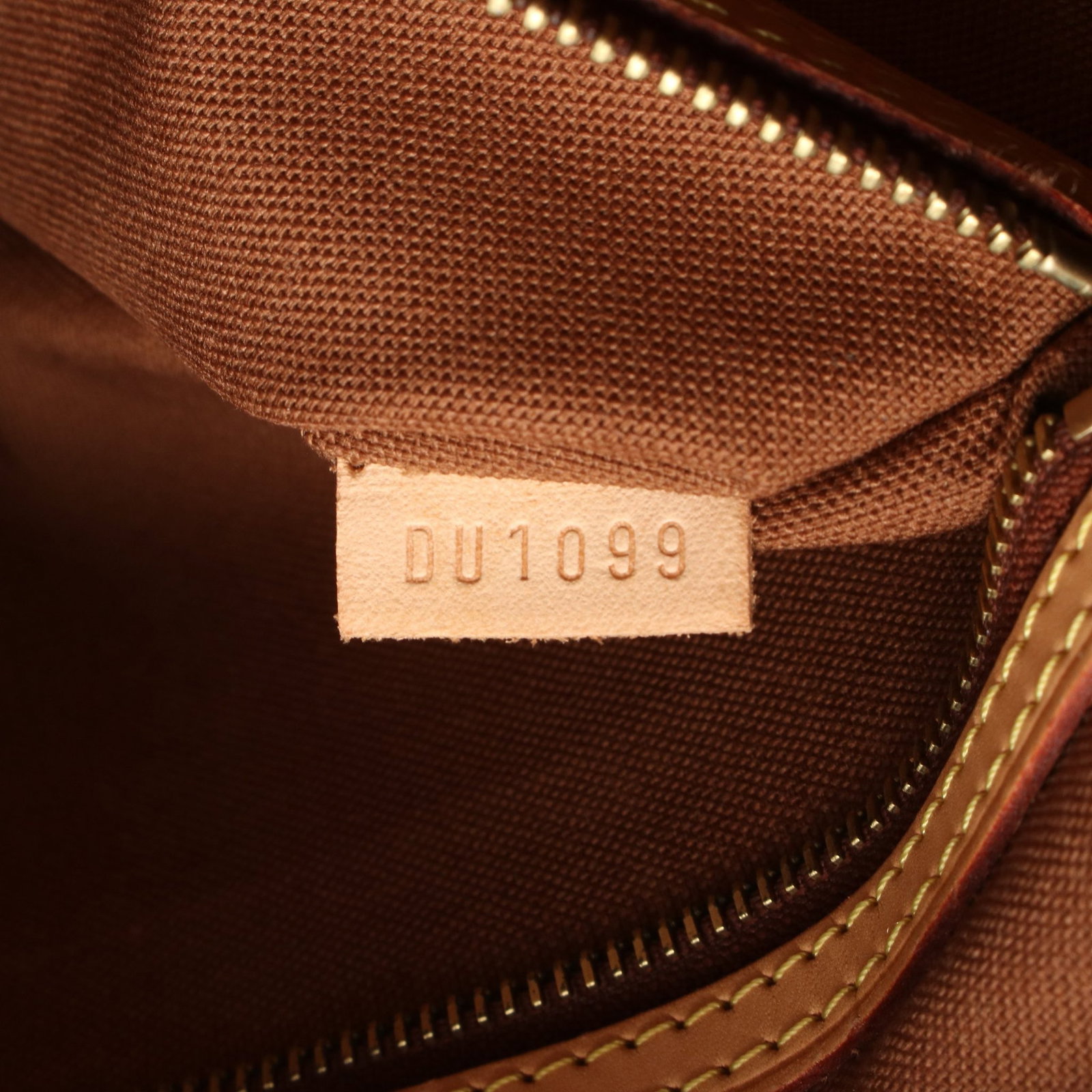 LV Batignolles Horizontal Monogram - 5