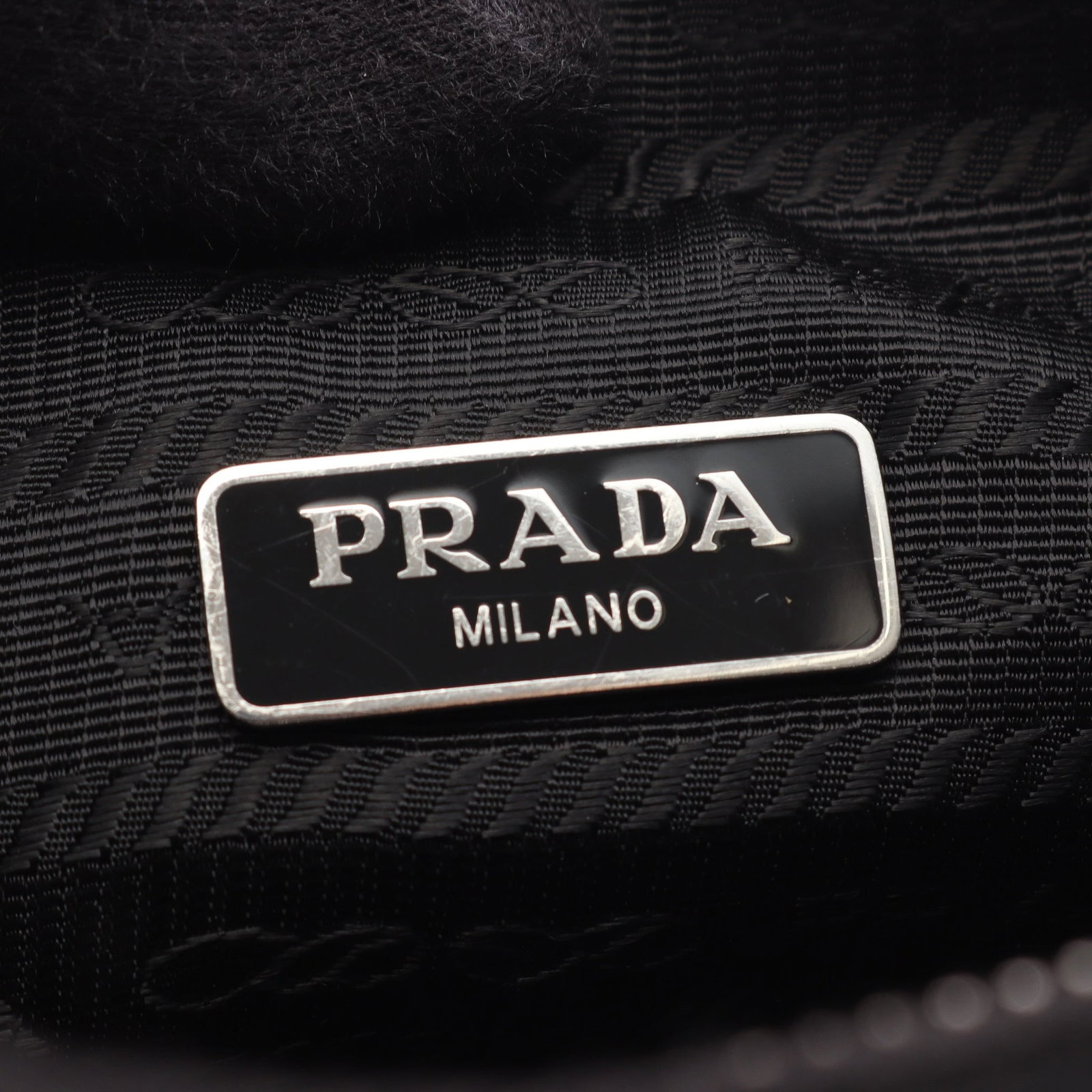 Prada Re-Edition 2005 2WAY Bag - 4