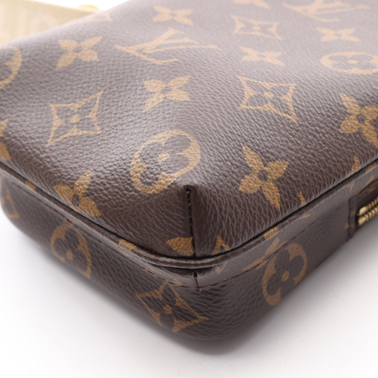 LV Utility Crossbody 2WAY Monogram - 5