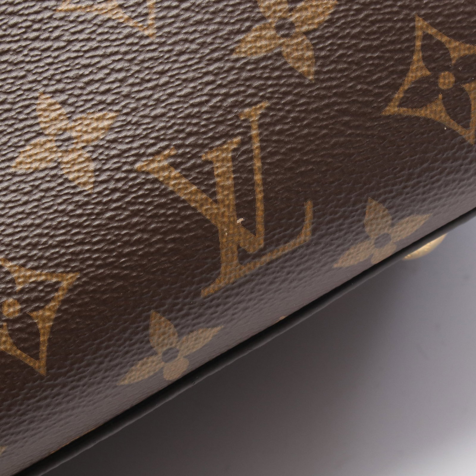 LV Montaigne MM Monogram 2WAY - 8