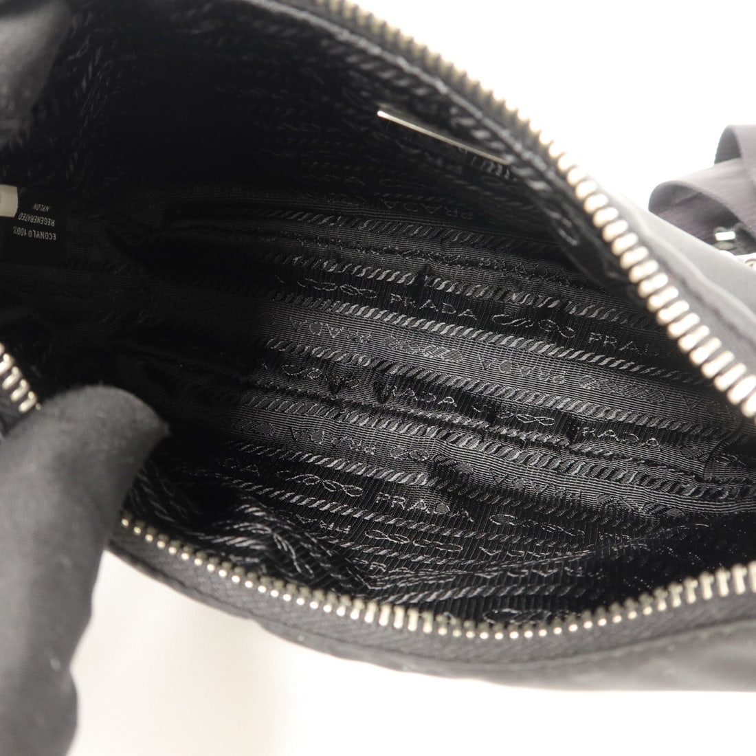 Prada Re-Edition 2005 Chain Bag - 5