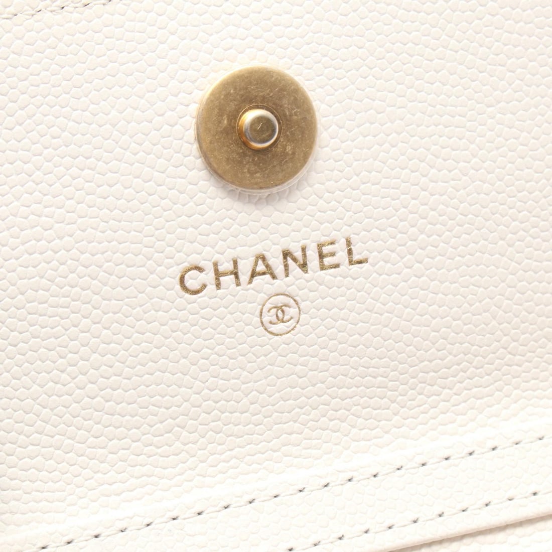 Chanel Mini Chain Bag White - 4