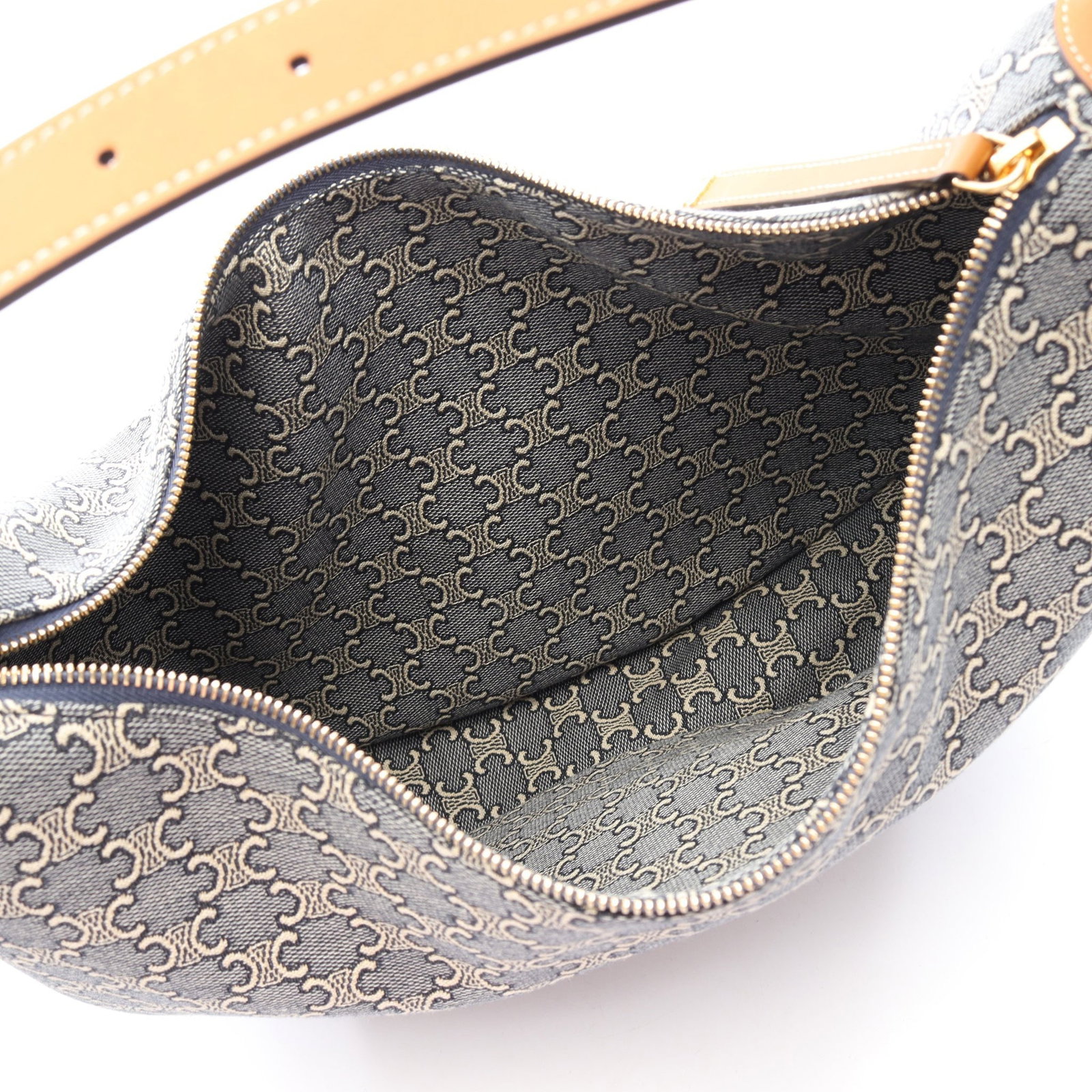 Celine Triomphe Lulu Large Bag - 3
