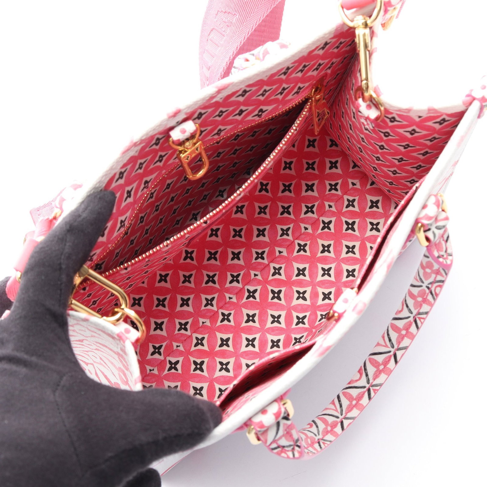 LV On-The-Go PM Visor Pool - 3