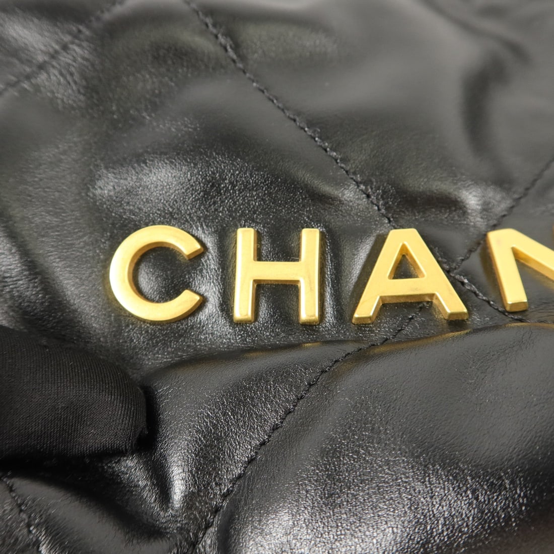 Chanel 22 Mini 2 Way Black - 10