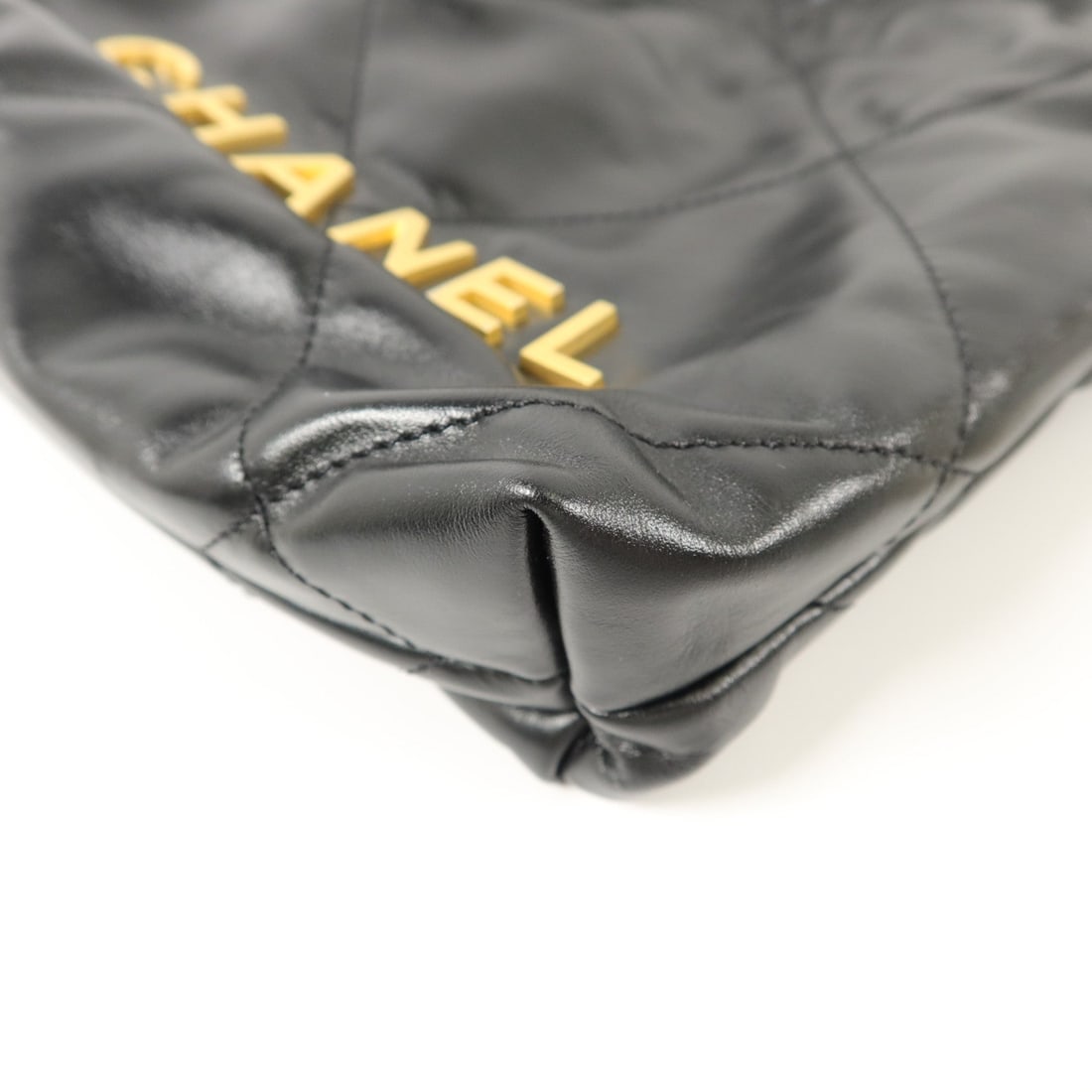 Chanel 22 Mini 2 Way Black - 13