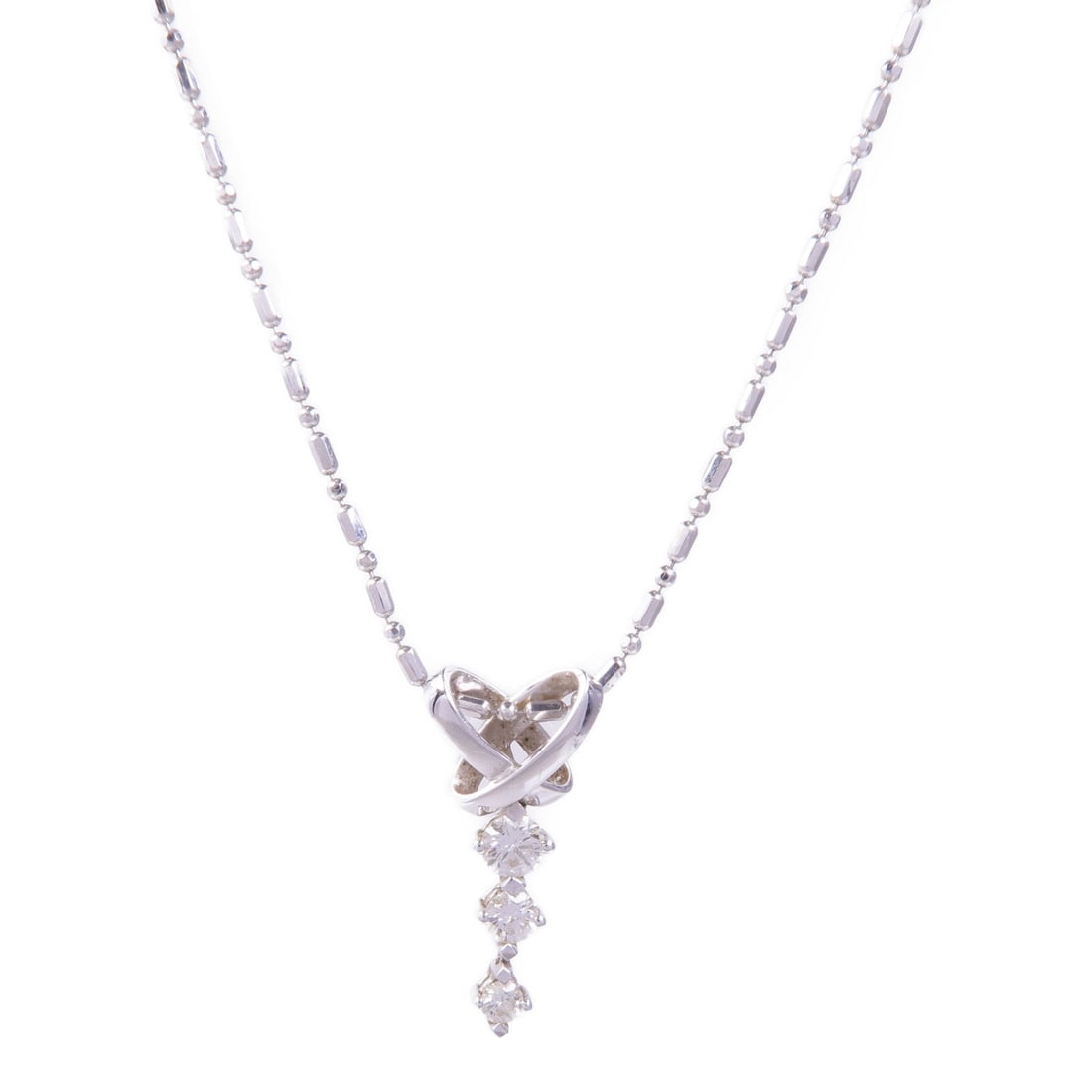 Diamond Necklace 18K White Gold: Diamond necklace in 18K white gold.