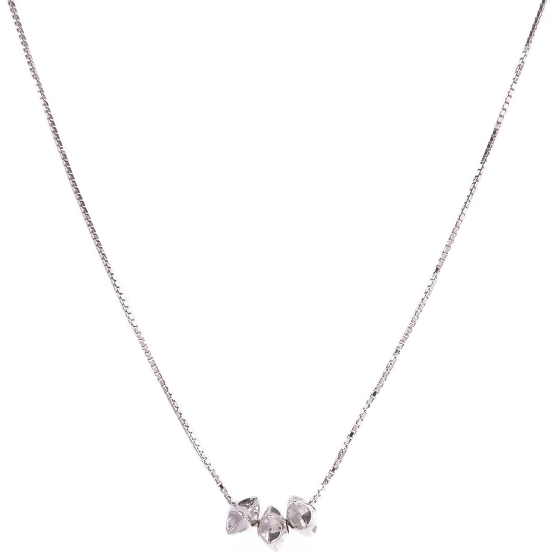 18K White Gold Necklace: Jewelry necklace in 18K white gold. Listed price 72,177.00. Real and authenticated.