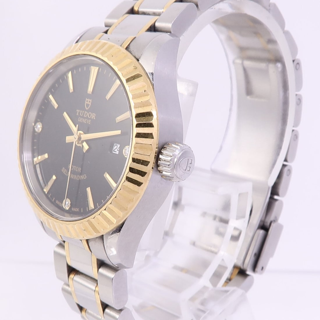 Ebel Tarawa Diamond MOP Watch - 3