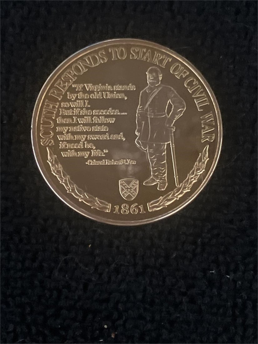 Robert E. Lee Inspirations Commemorative Coin: This commemorative coin was issued in 2014 as part of a limited edition of 9,999 complete collections. Crafted from copper layered in 24k gold, the coin has a substantial weight of 110 grams and a