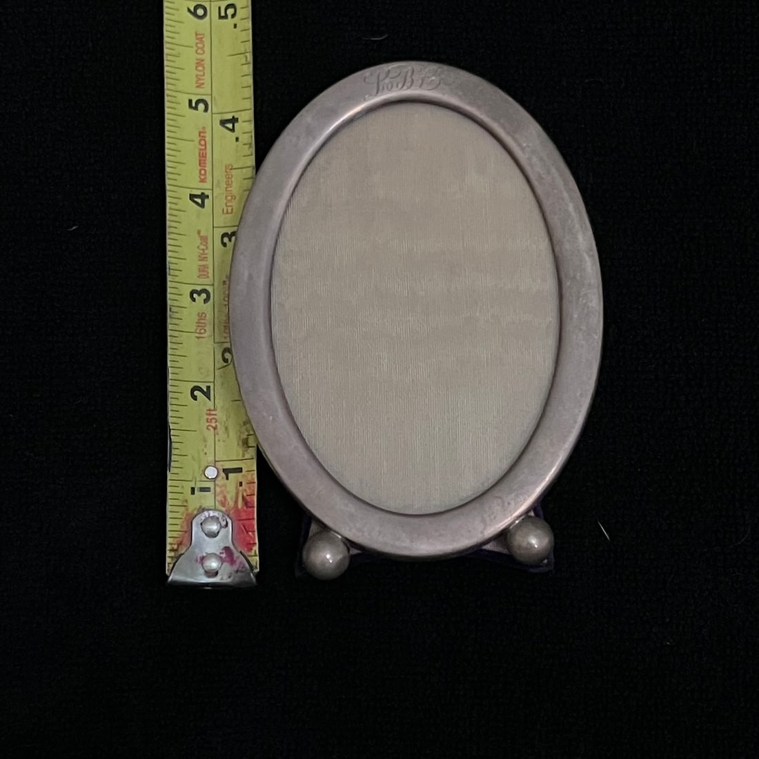 Sterling Silver Oval Picture Frames Pair 331.8 g - 9