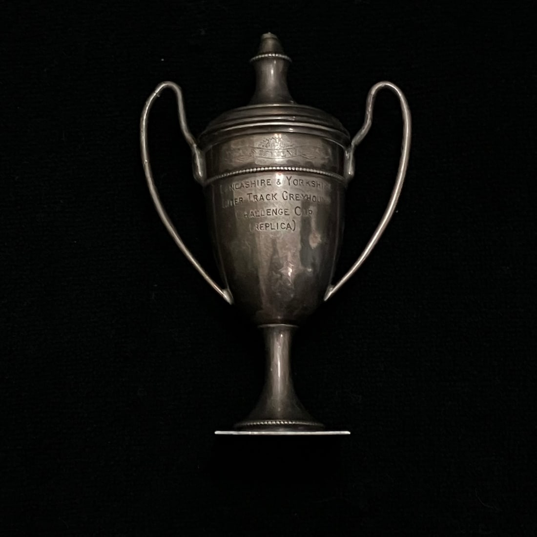 Sterling Silver Greyhound Challenge Cup Replica 161.3 g (1 of 10)