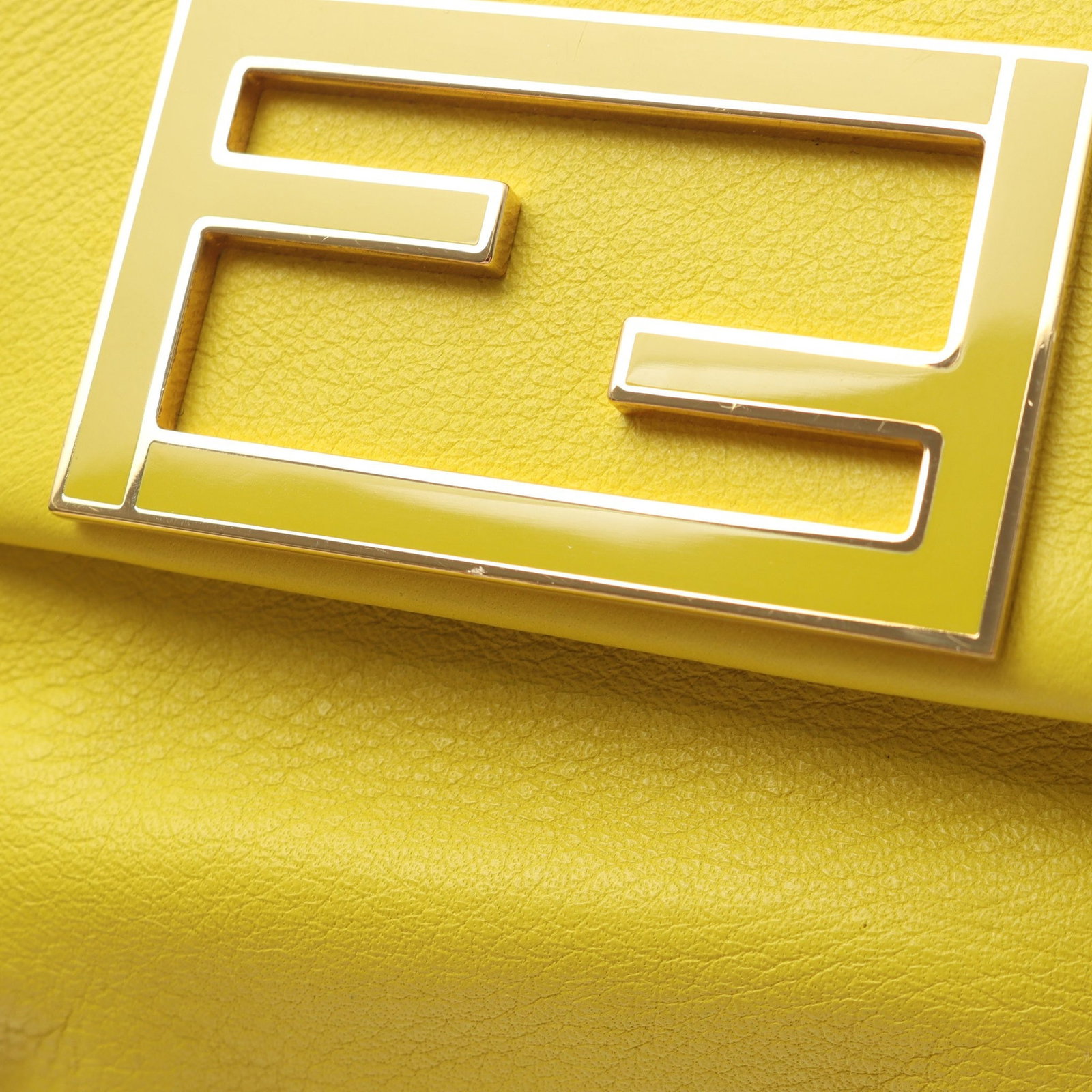 Fendi Chain Shoulder Yellow - 7